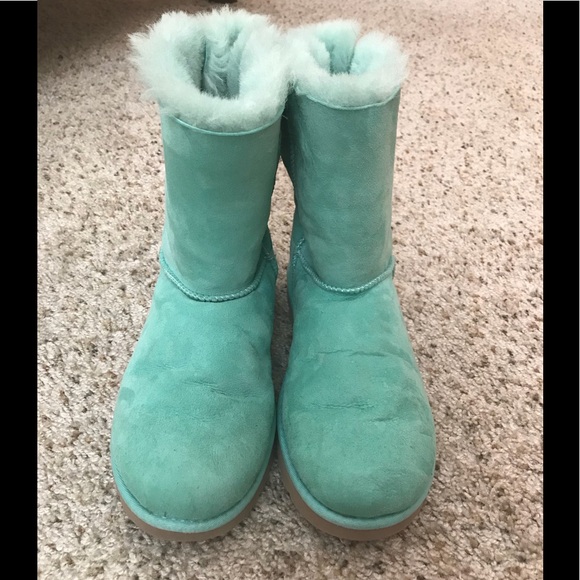 Aqua Bailey Bow Uggs - Picture 4 of 8